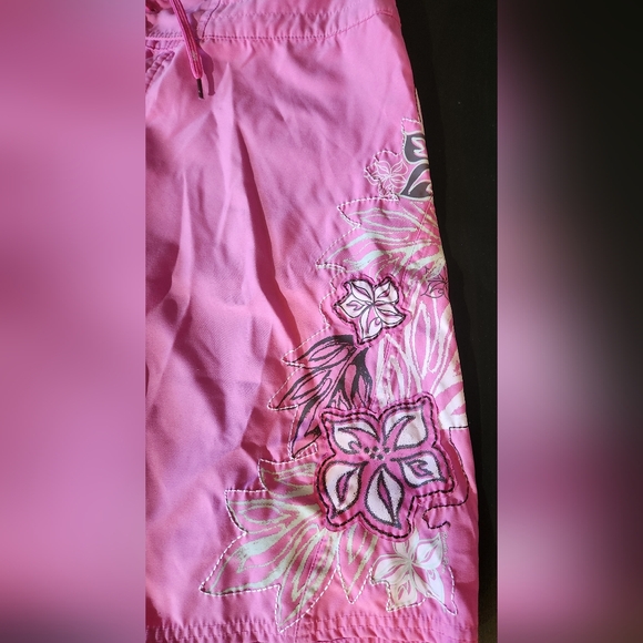 PowderRoom Board Shorts - Picture 4 of 4